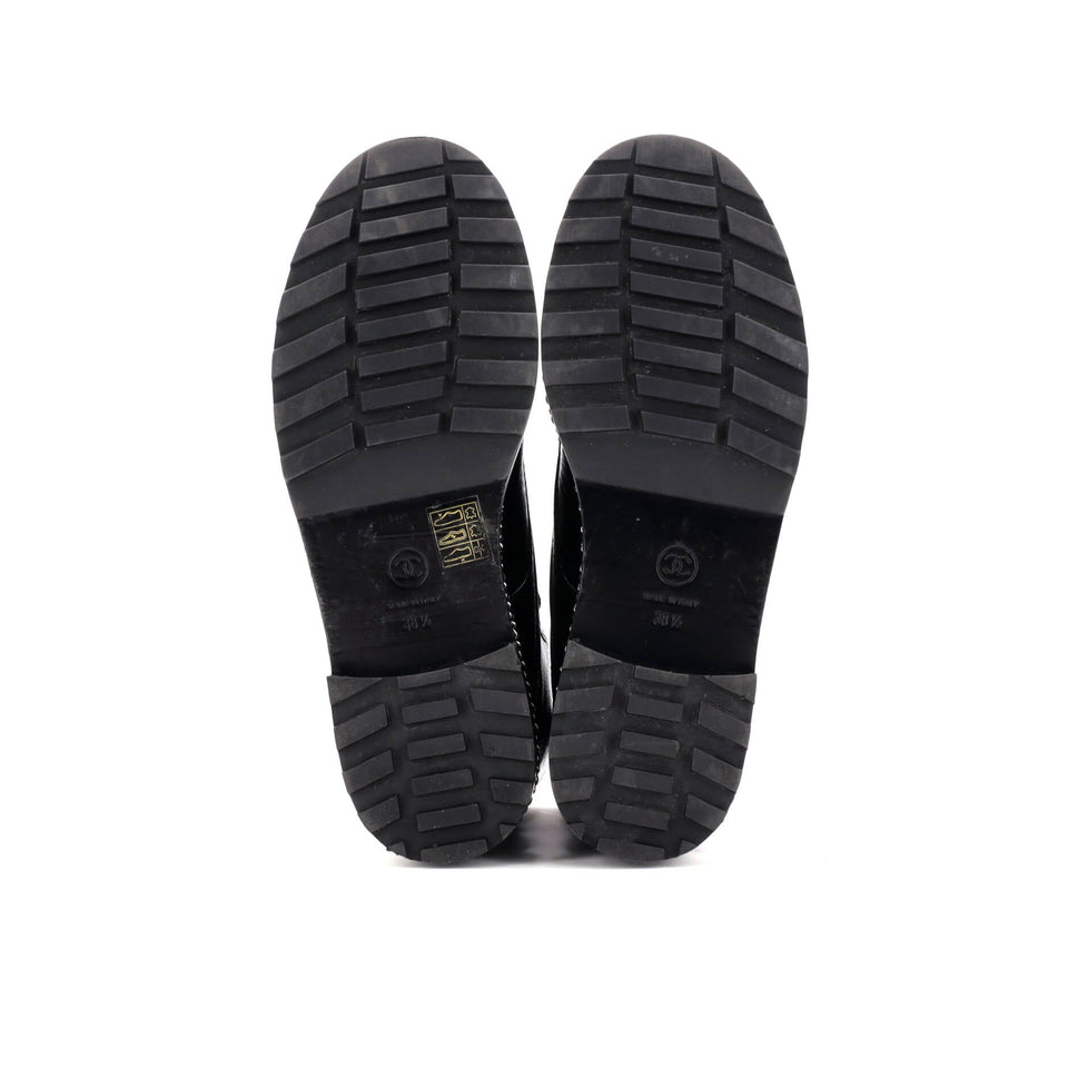 Women's Cap Toe CC Chain Around Pearl Combat Boots Leather