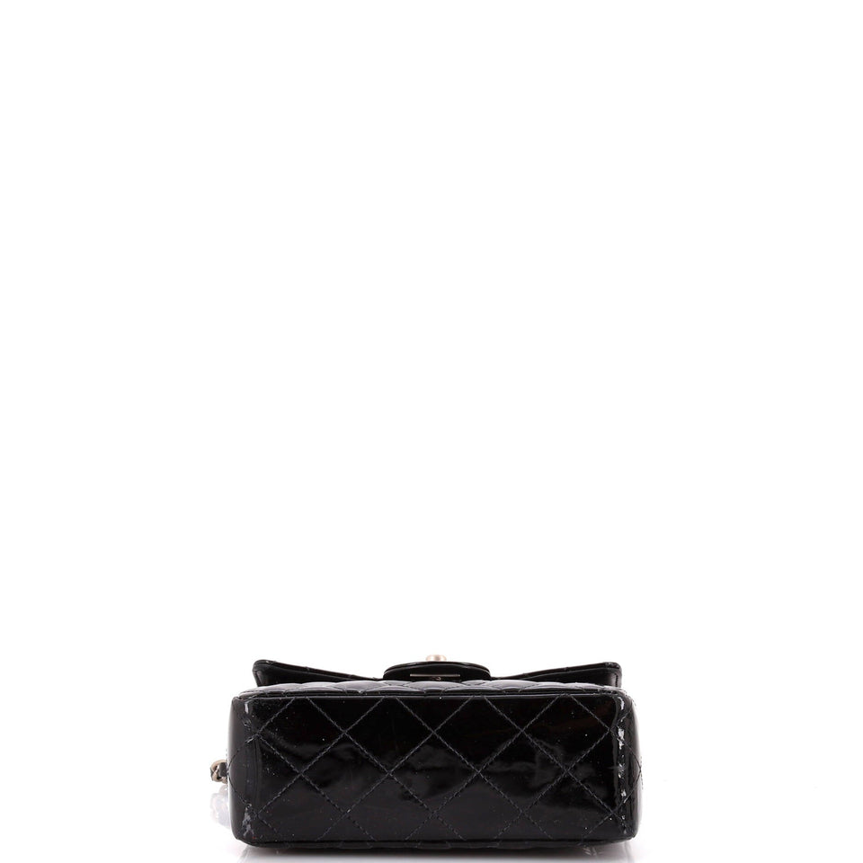 Vintage Square Classic Single Flap Bag Quilted Patent Mini