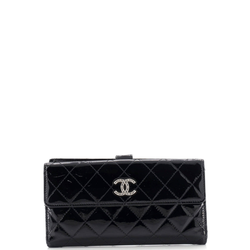CC Brilliant Flap Wallet Quilted Patent Long