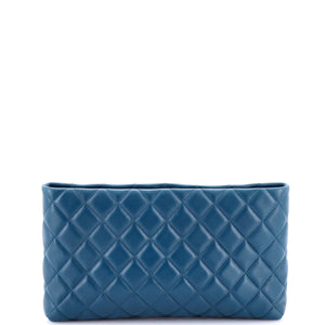 CC Kisslock Clutch Quilted Calfskin