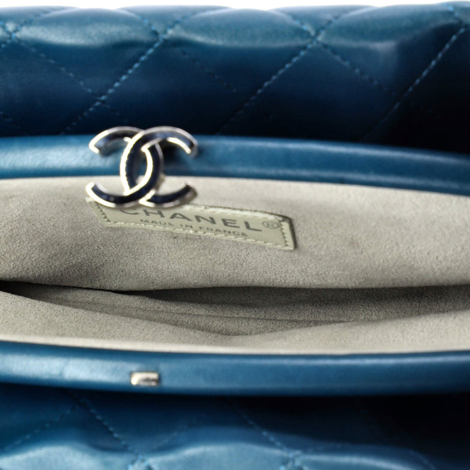 CC Kisslock Clutch Quilted Calfskin