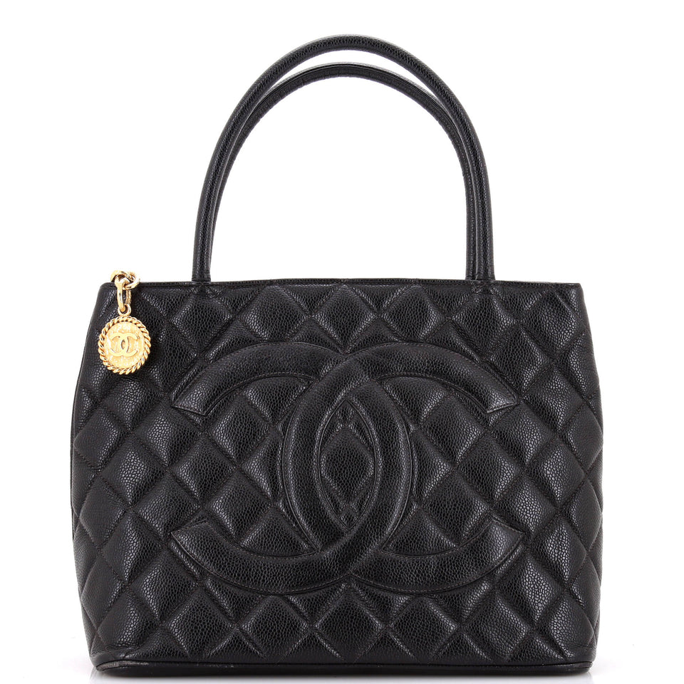 Medallion Tote Quilted Caviar