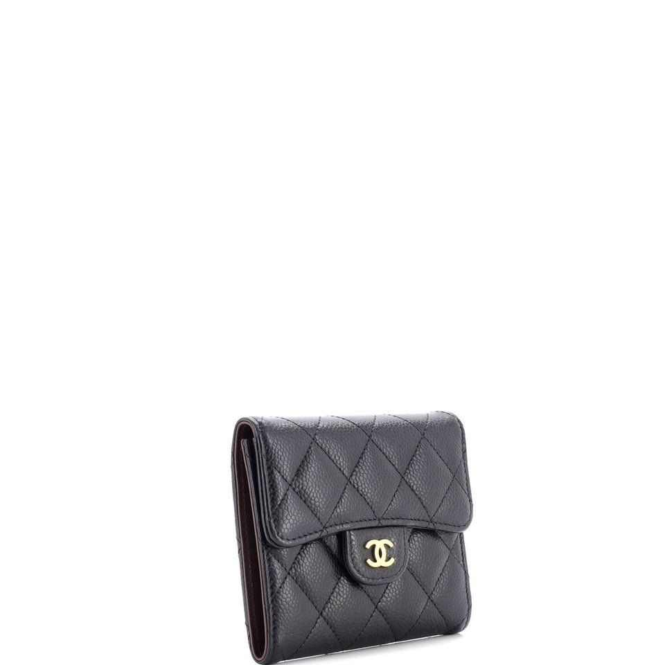 CC Compact Classic Flap Wallet Quilted Caviar