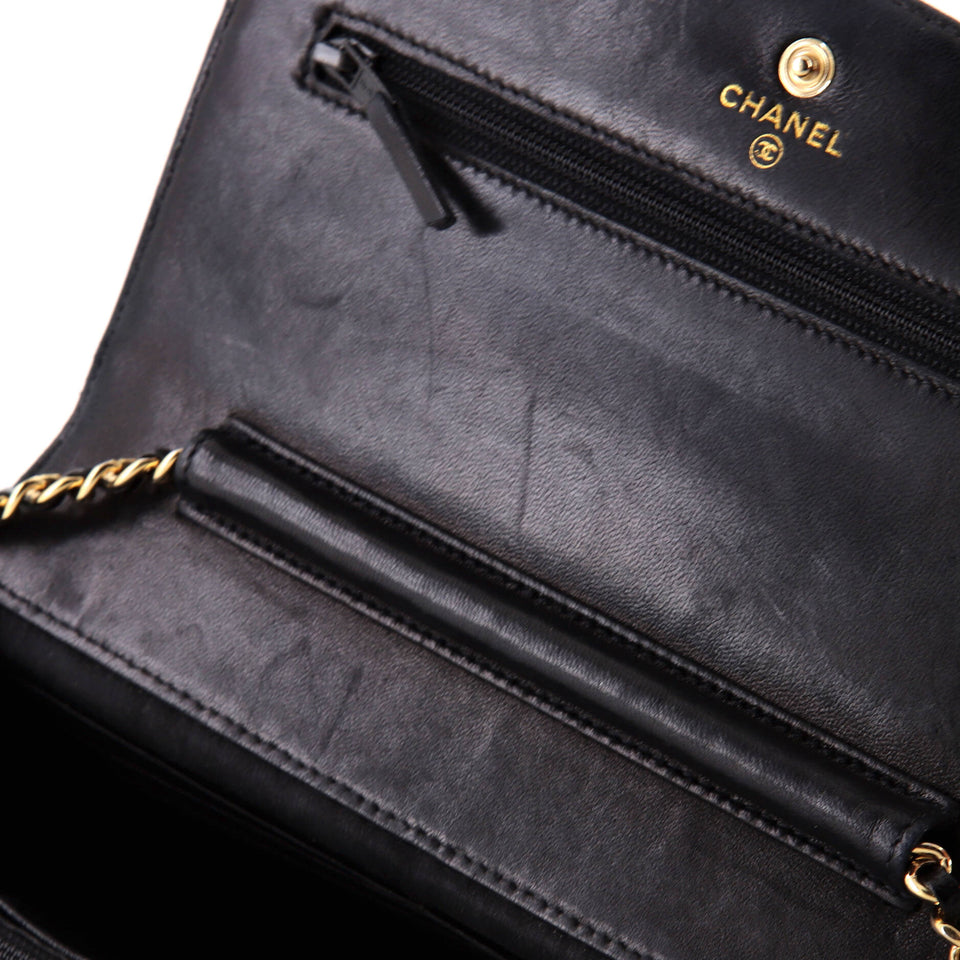 Vintage Timeless Wallet on Chain Caviar