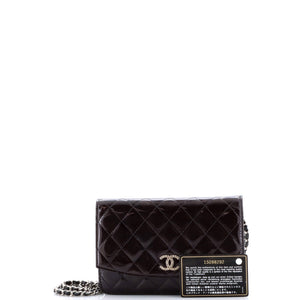 Brilliant Wallet on Chain Quilted Patent