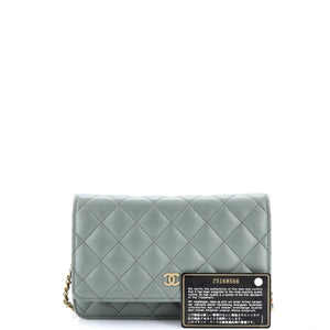 Wallet on Chain Quilted Caviar