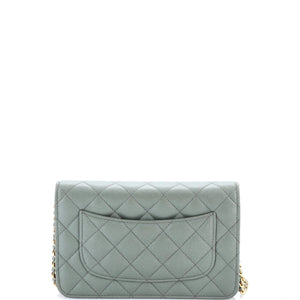 Wallet on Chain Quilted Caviar
