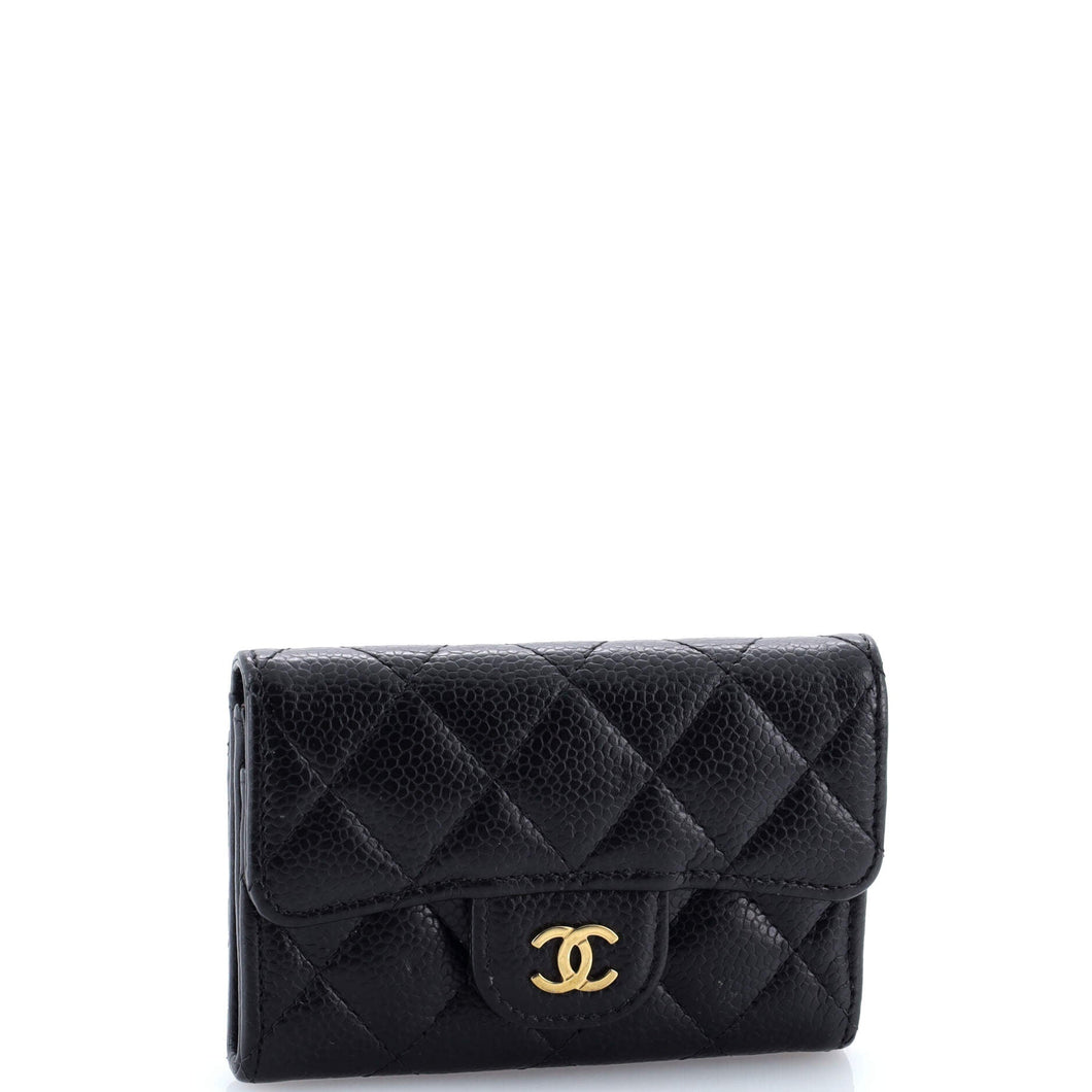 Classic Flap Card Case Quilted Caviar