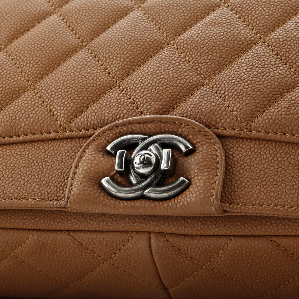 Turn Around Ligne Flap Bag Quilted Washed Caviar Large