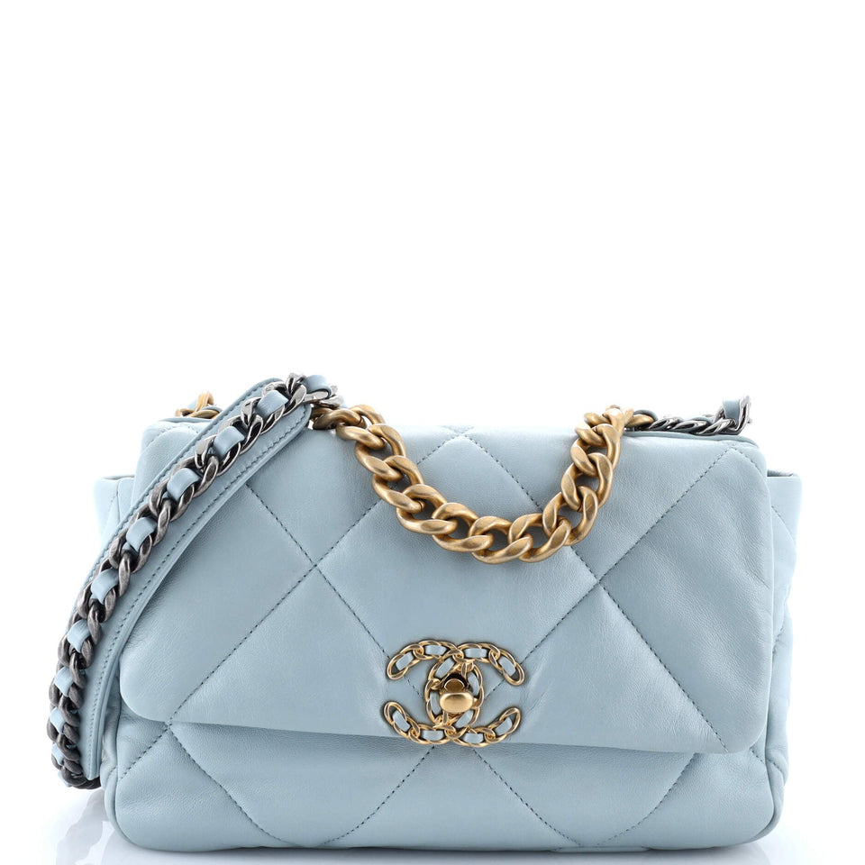 19 Flap Bag Quilted Leather Medium