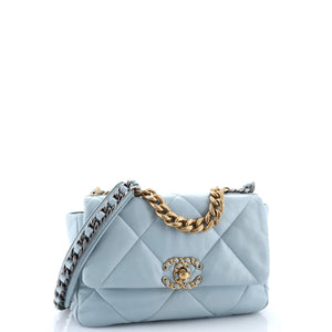 19 Flap Bag Quilted Leather Medium