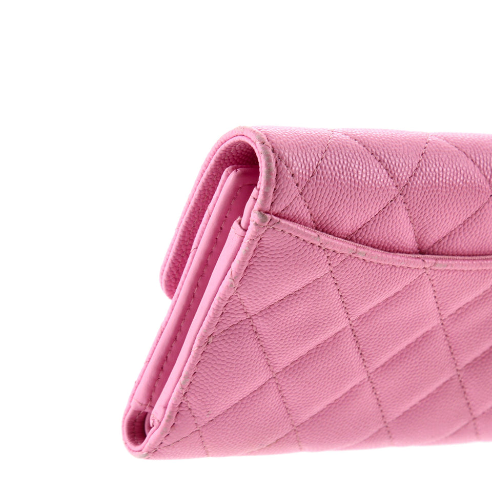 Trifold Classic Flap Wallet Quilted Caviar Medium