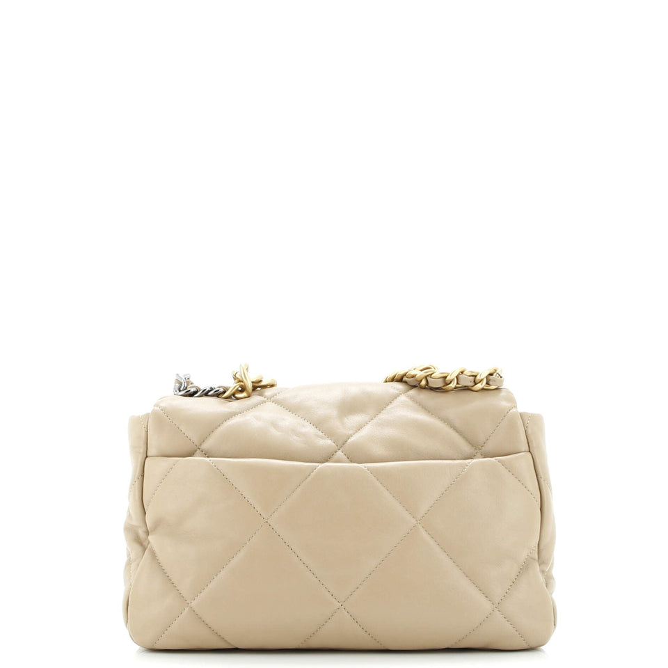 19 Flap Bag Quilted Leather Large