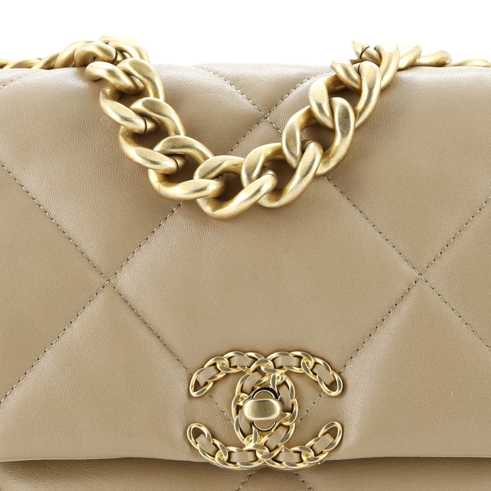 19 Flap Bag Quilted Leather Large