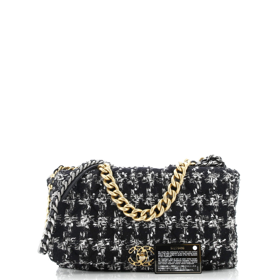 19 Flap Bag Quilted Tweed Maxi