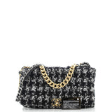 19 Flap Bag Quilted Tweed Maxi