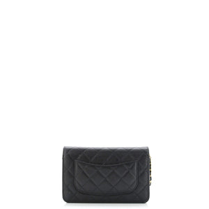 Wallet on Chain Quilted Caviar