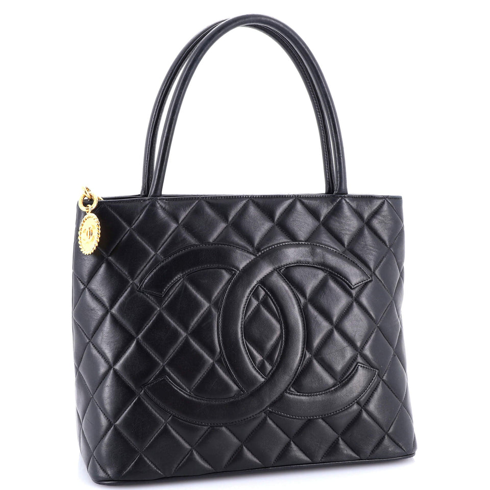 Medallion Tote Quilted Lambskin