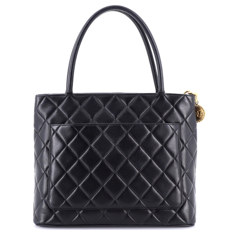 Medallion Tote Quilted Lambskin