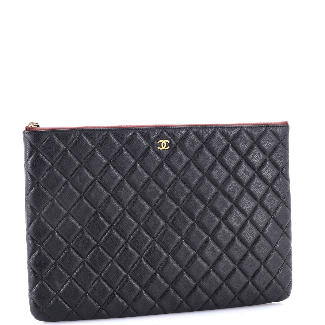 O Case Clutch Quilted Caviar Large