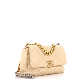 19 Flap Bag Quilted Leather Large