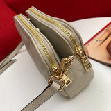 Barnes-Bags - Prada Bags - 847