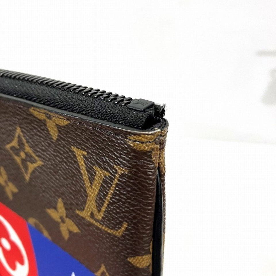 Louis Vuitton Pochette Zippée  Canvas Clutch Bag