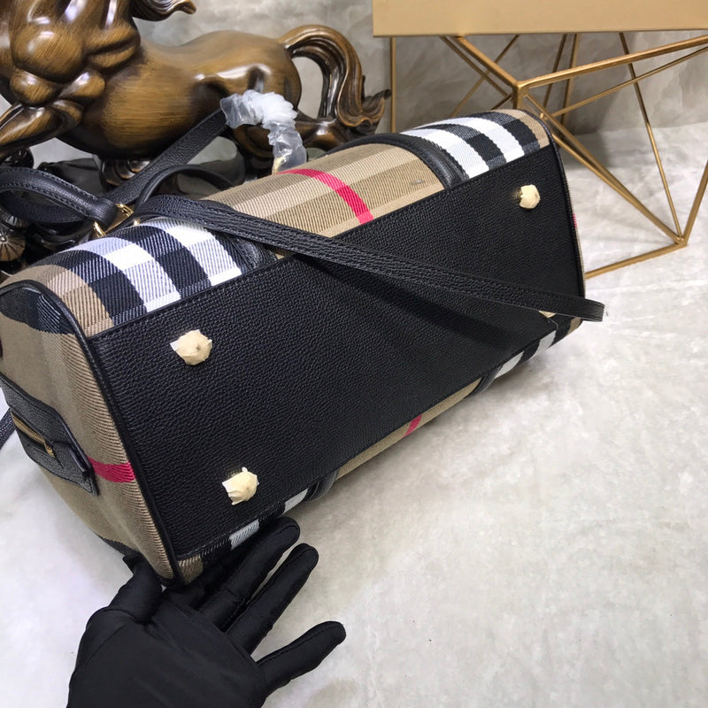 Burberry Bags - Bagsattire   229