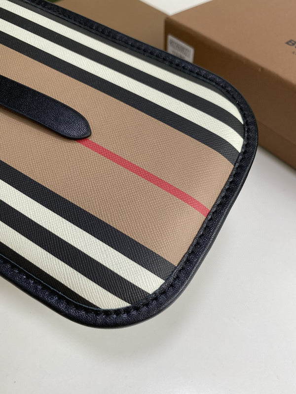 Burberry Bags - BG Bags - 986