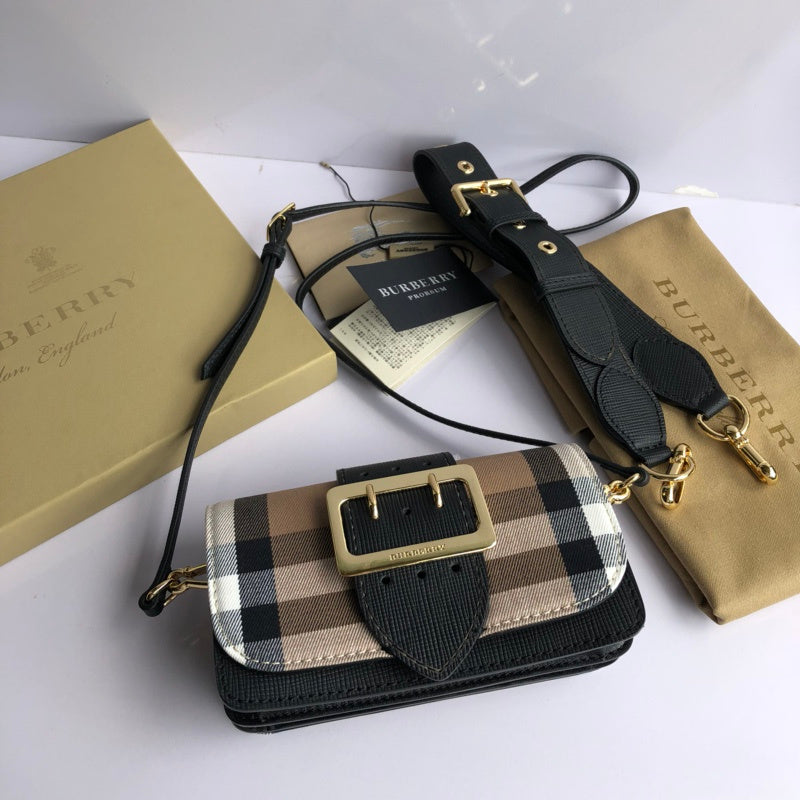 Burberry Bags - Bagsattire   551