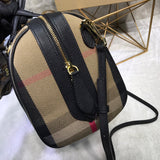 Burberry Bags - Bagsattire   229