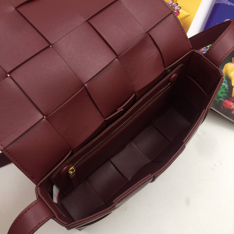 Burberry Bags - Bagsattire   197