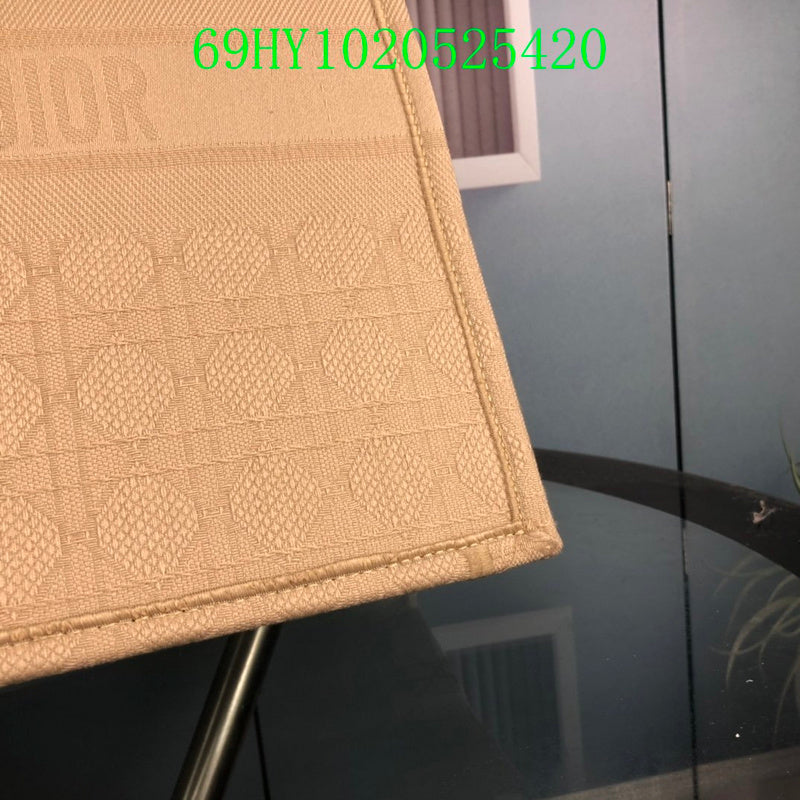 Christian Dior Bags Bags - The Tote   031