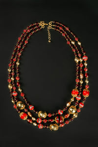 Collier de perles rouges Dior