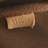Louis Vuitton Pochette Accessoires  Canvas Clutch Bag