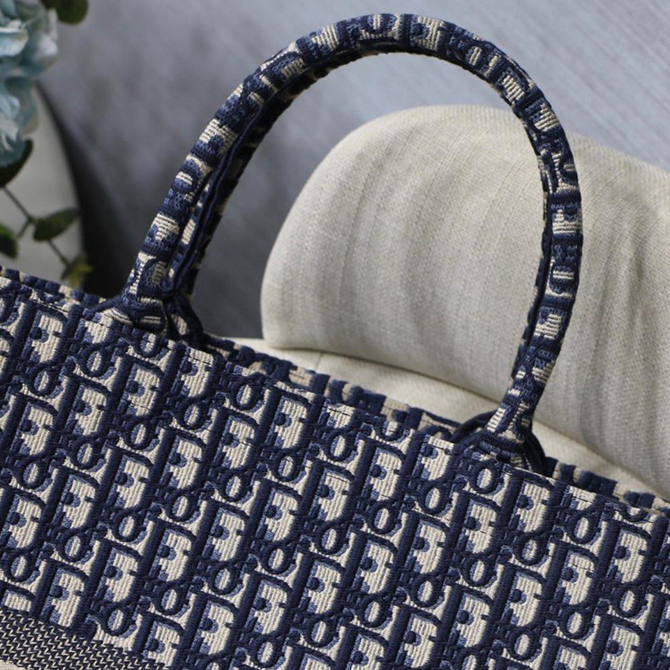 Christian Dior BOOK TOTE