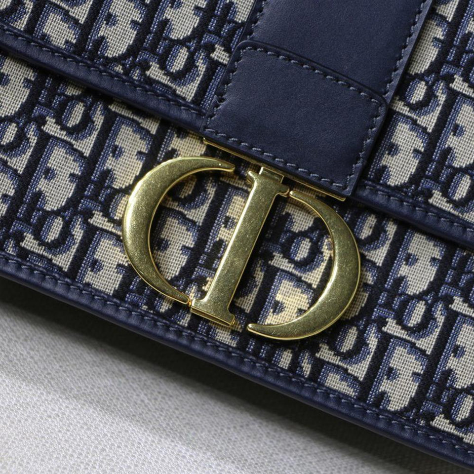 Christian Dior 30 MONTAIGNE BAG