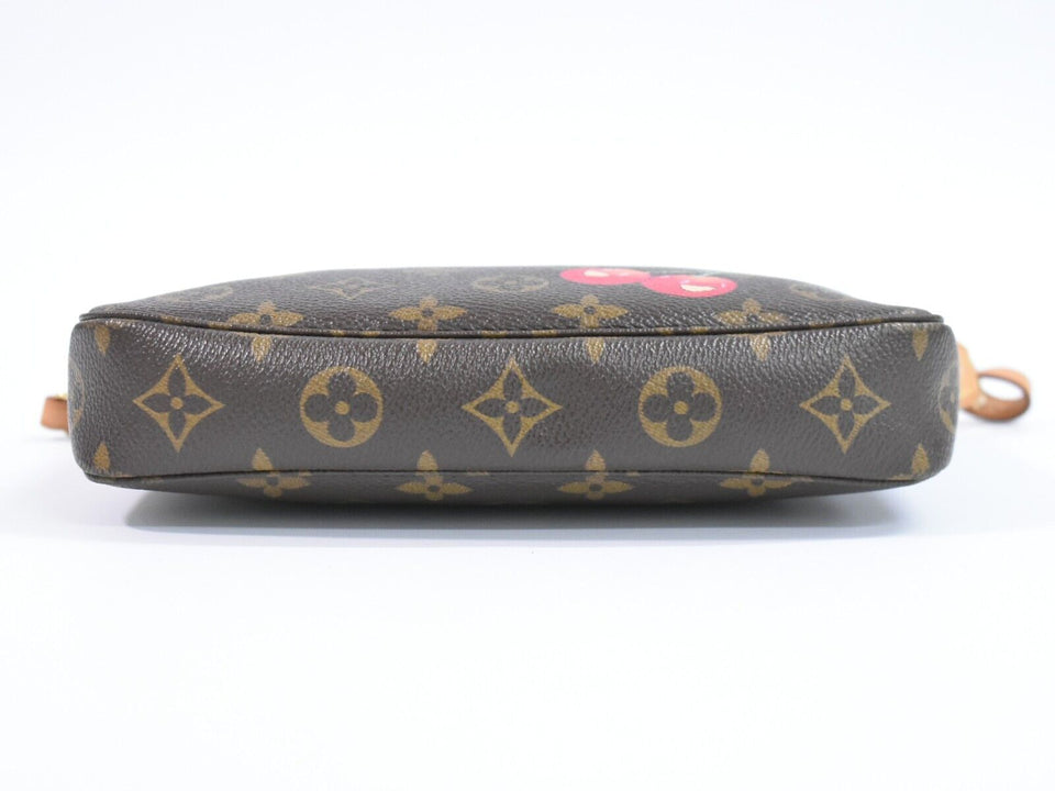 Louis Vuitton Pochette Accessoire  Canvas Clutch Bag