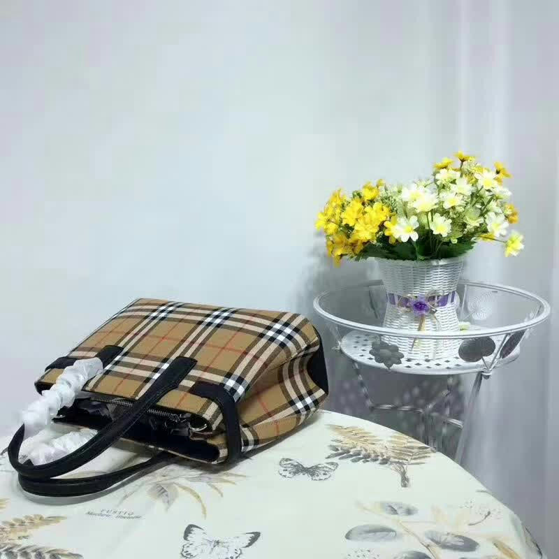 Burberry Bags - BG Bags - 1084
