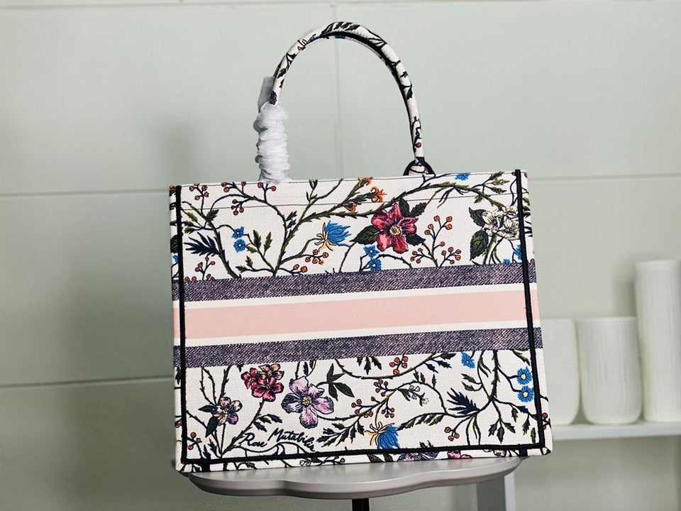 MO - Top Quality Bags Christian Dior 121