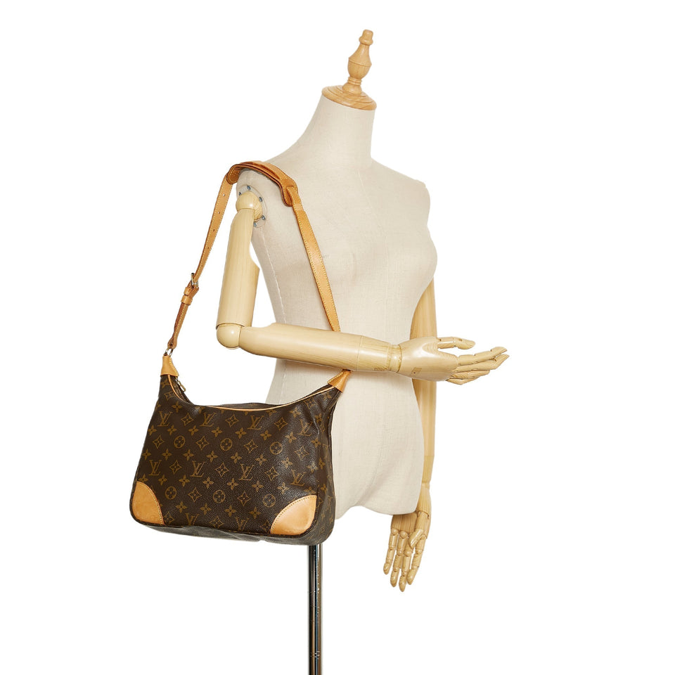 Louis Vuitton Boulogne 30 Monogram Canvas