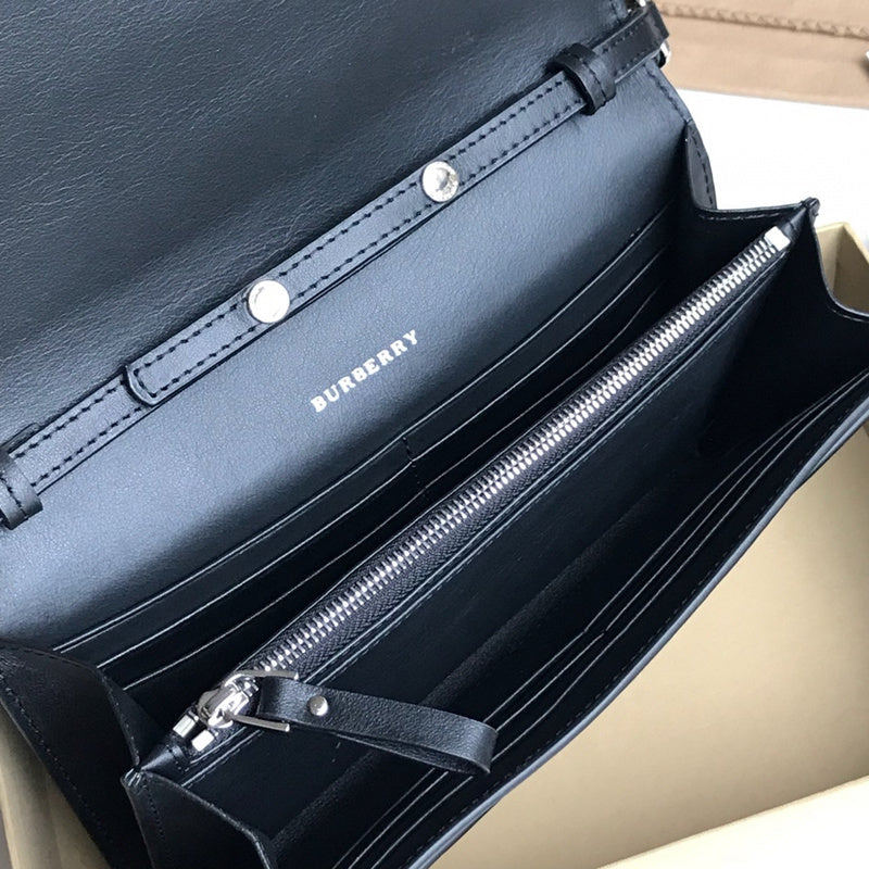 Burberry Bags - Bagsattire   660