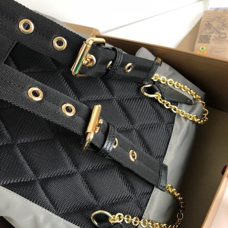 Burberry Bags - Bagsattire   299