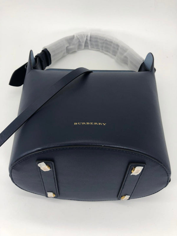 Burberry Bags - Bagsattire   327