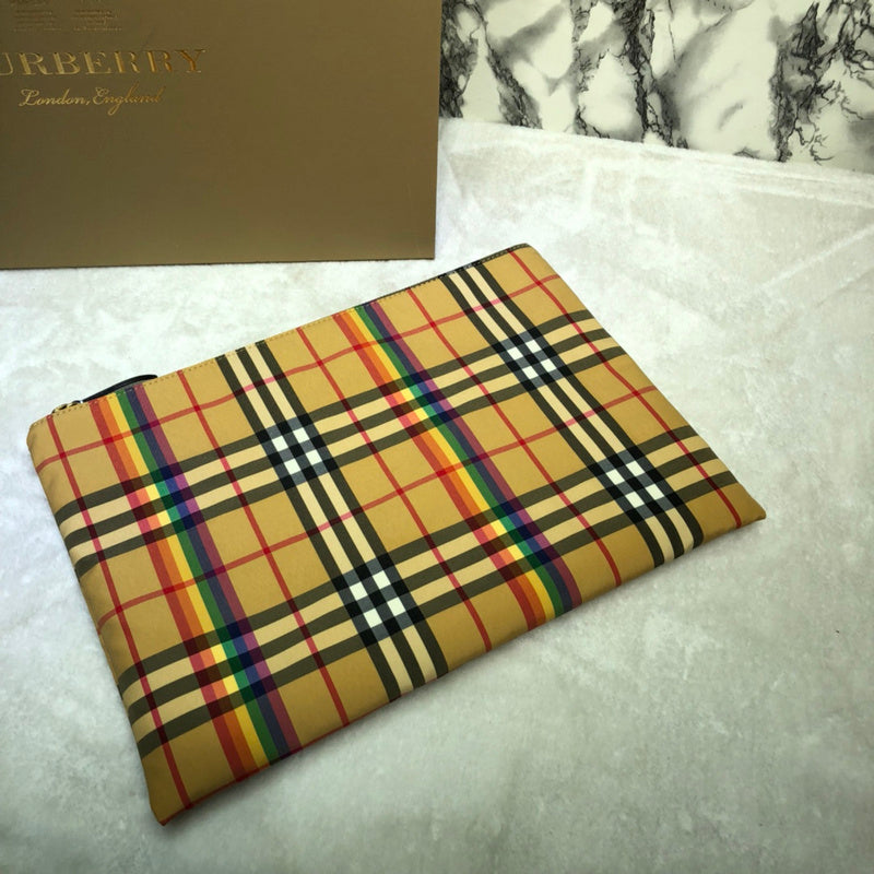 Burberry Bags - Bagsattire   244