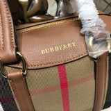 Burberry Bags - Bagsattire   239