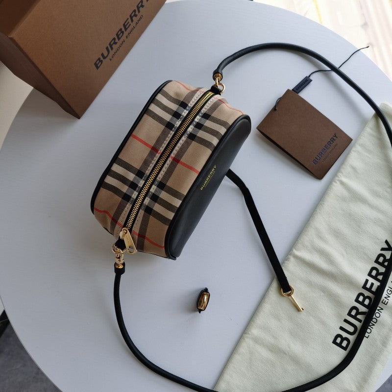 Burberry Bags - BG Bags - 843
