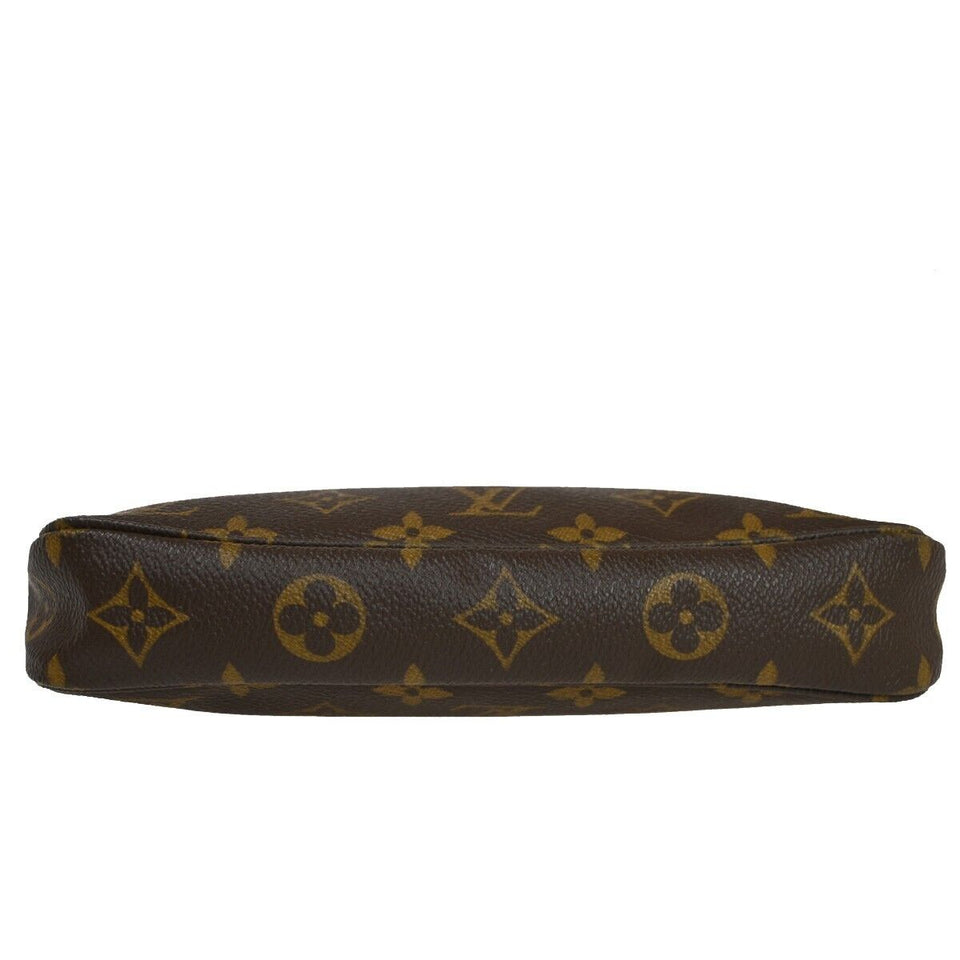 Louis Vuitton Pochette Accessoires  Canvas Clutch Bag