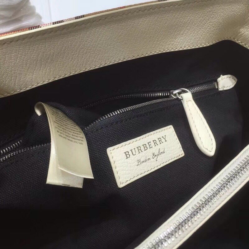 Burberry Bags - Bagsattire   686