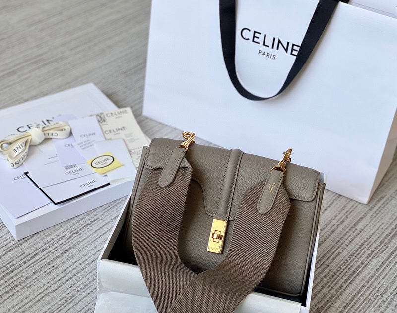 reeby bags - Chanel Bags - 1000